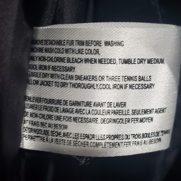 LAUNDRY by Shelli Segal Black Satin Down Cloud Quilted Puffer Coat - Picture 14 of 15